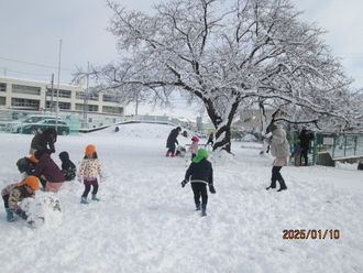 9雪遊び.JPG